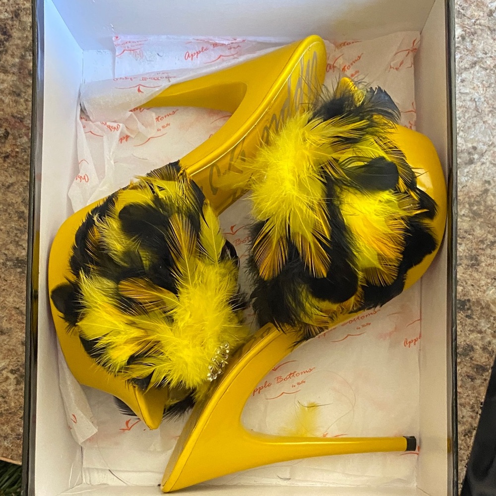 Apple Yellow and Black Feathered Heels